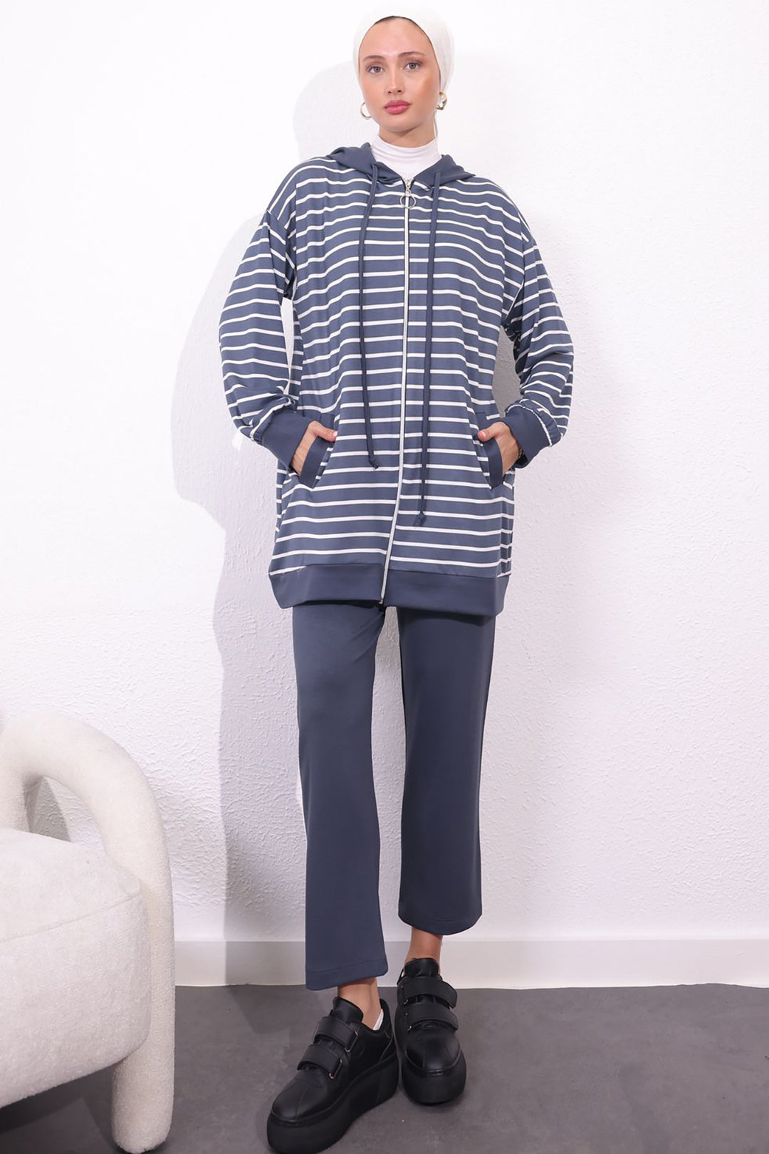 BNG Women Striped Two-Piece Suit Anthracite - Glendale