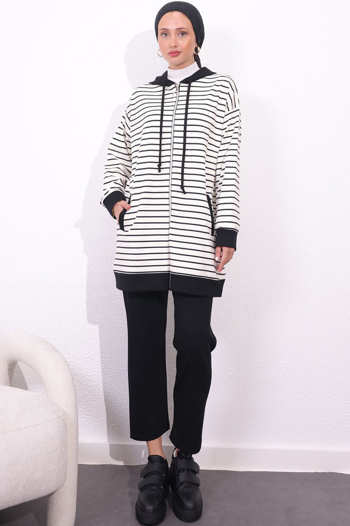 BNG Women Striped Duo Set Ecru - Sutton in Ashfield