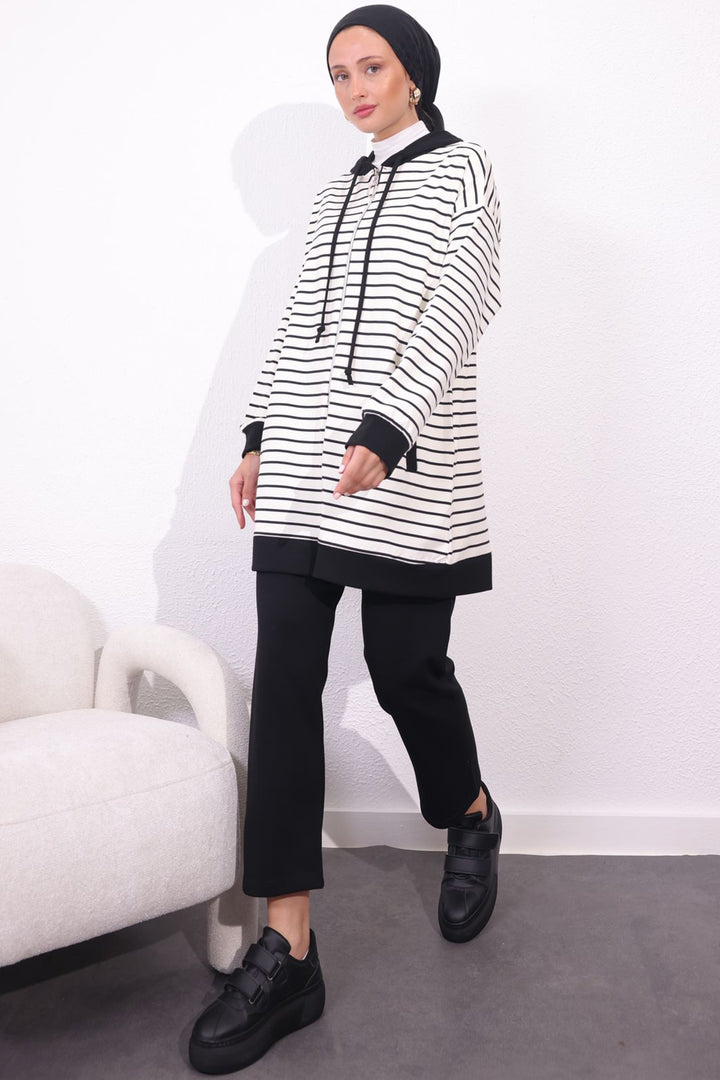 BNG Women Striped Duo Set Ecru - Sutton in Ashfield