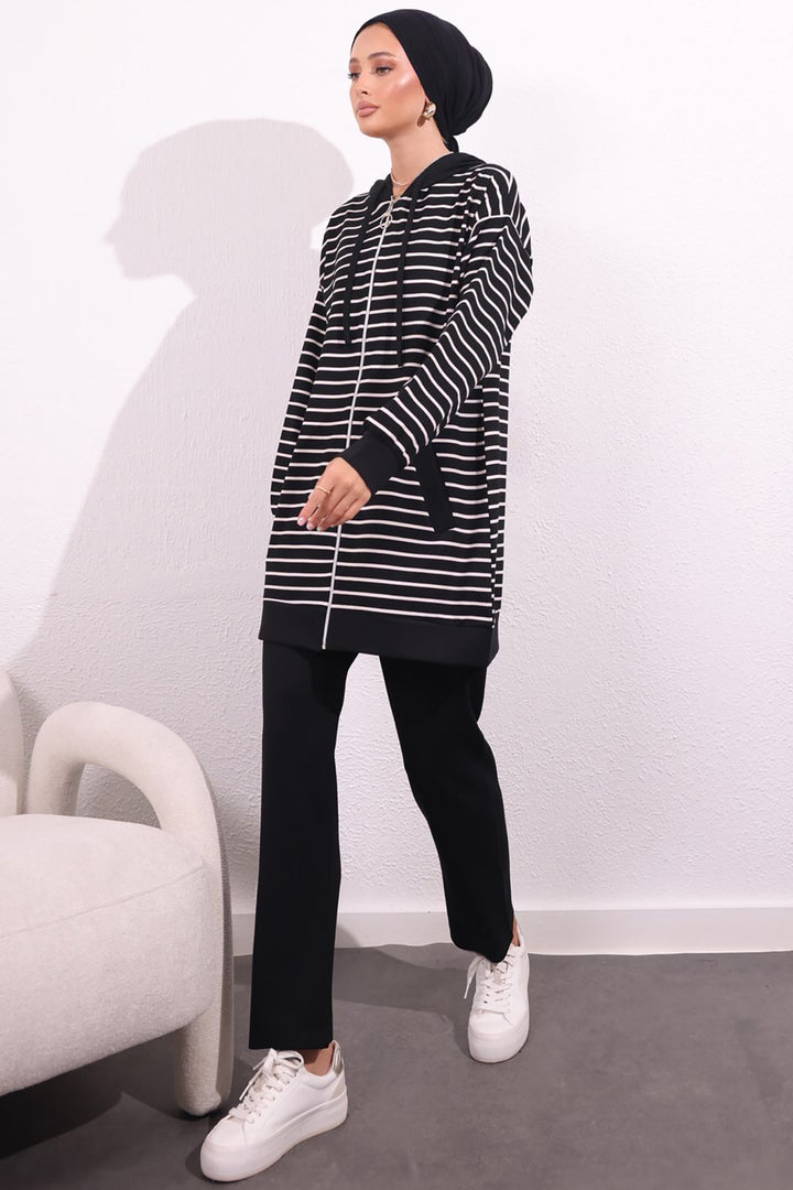 BNG Women Striped Two-Piece Suit Black - Nizhyn