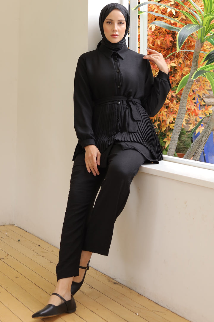 BNG Women Pleated Detailed Two-Piece Black Suit - Clermont
