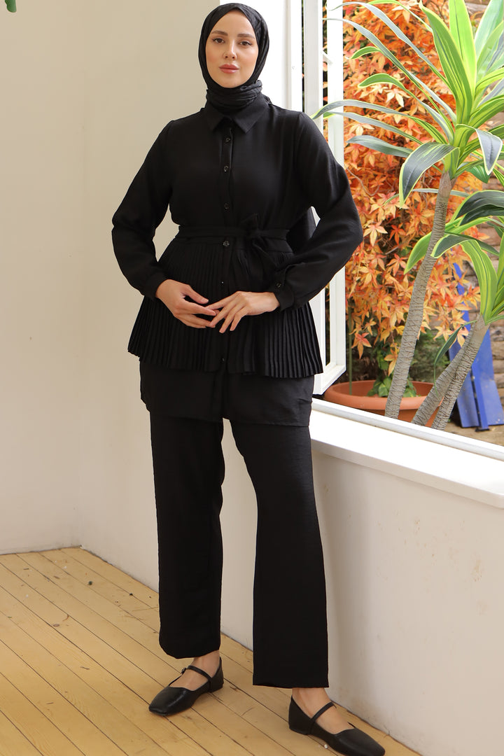 BNG Women Pleated Detailed Two-Piece Black Suit - Clermont