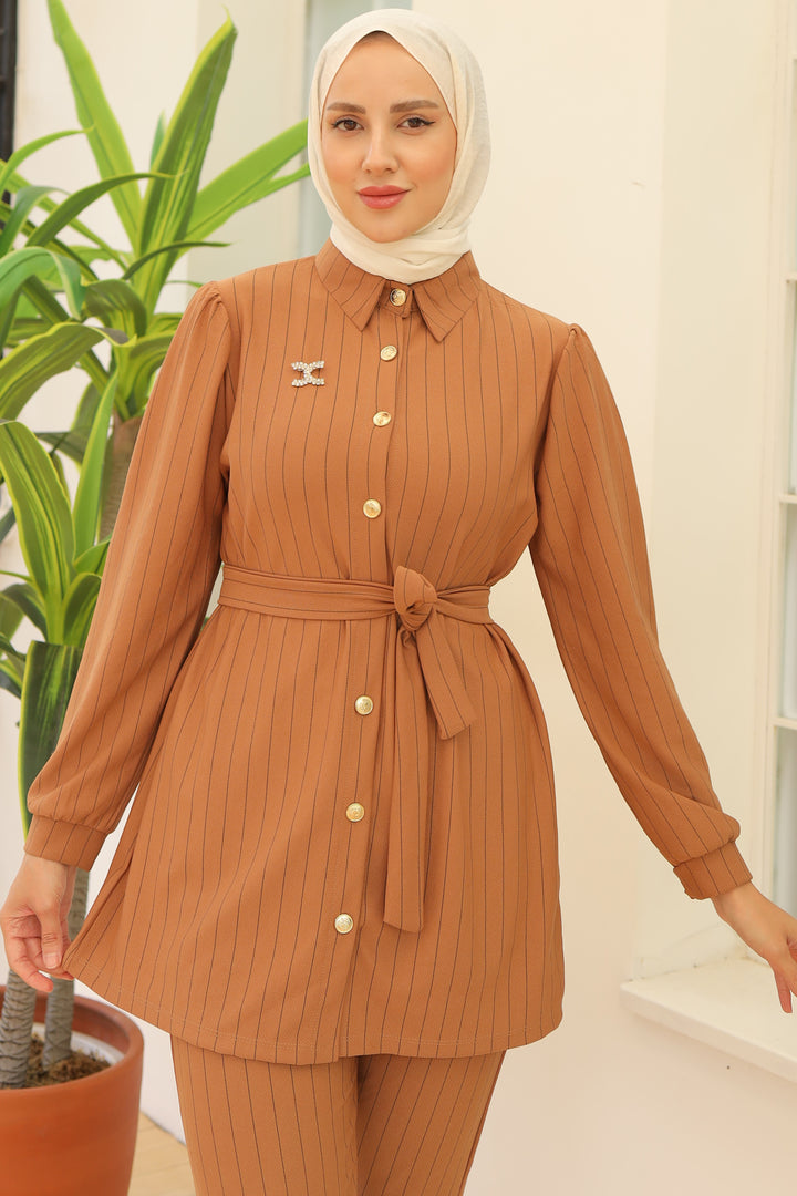 BNG Women Striped Crepe Suit Camel - Clermont