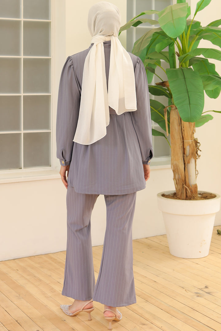 BNG Women Striped Crepe Suit with Brooch Gray - Clermont