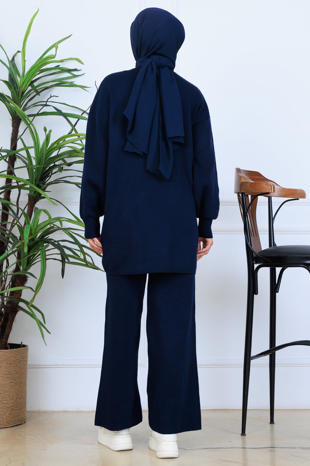 BNG Women Stone-embellished Knit Set N7067 Navy - Ratingen