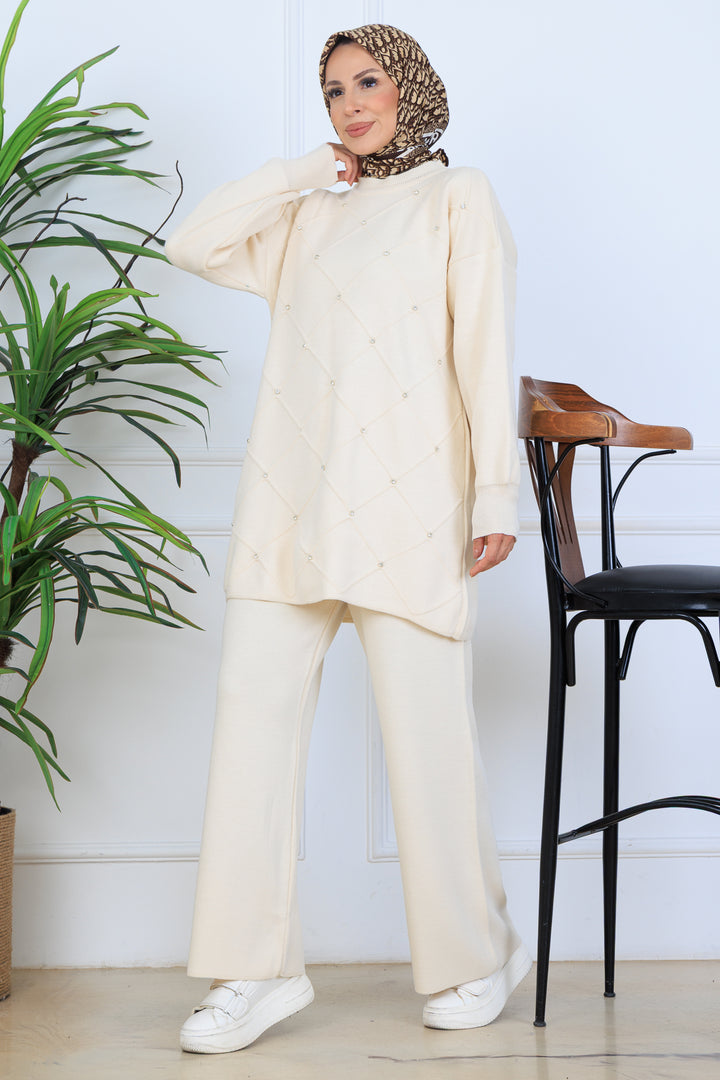 BNG Women Stone Embellished Knit Set N7067 Stone Color - Drummondville