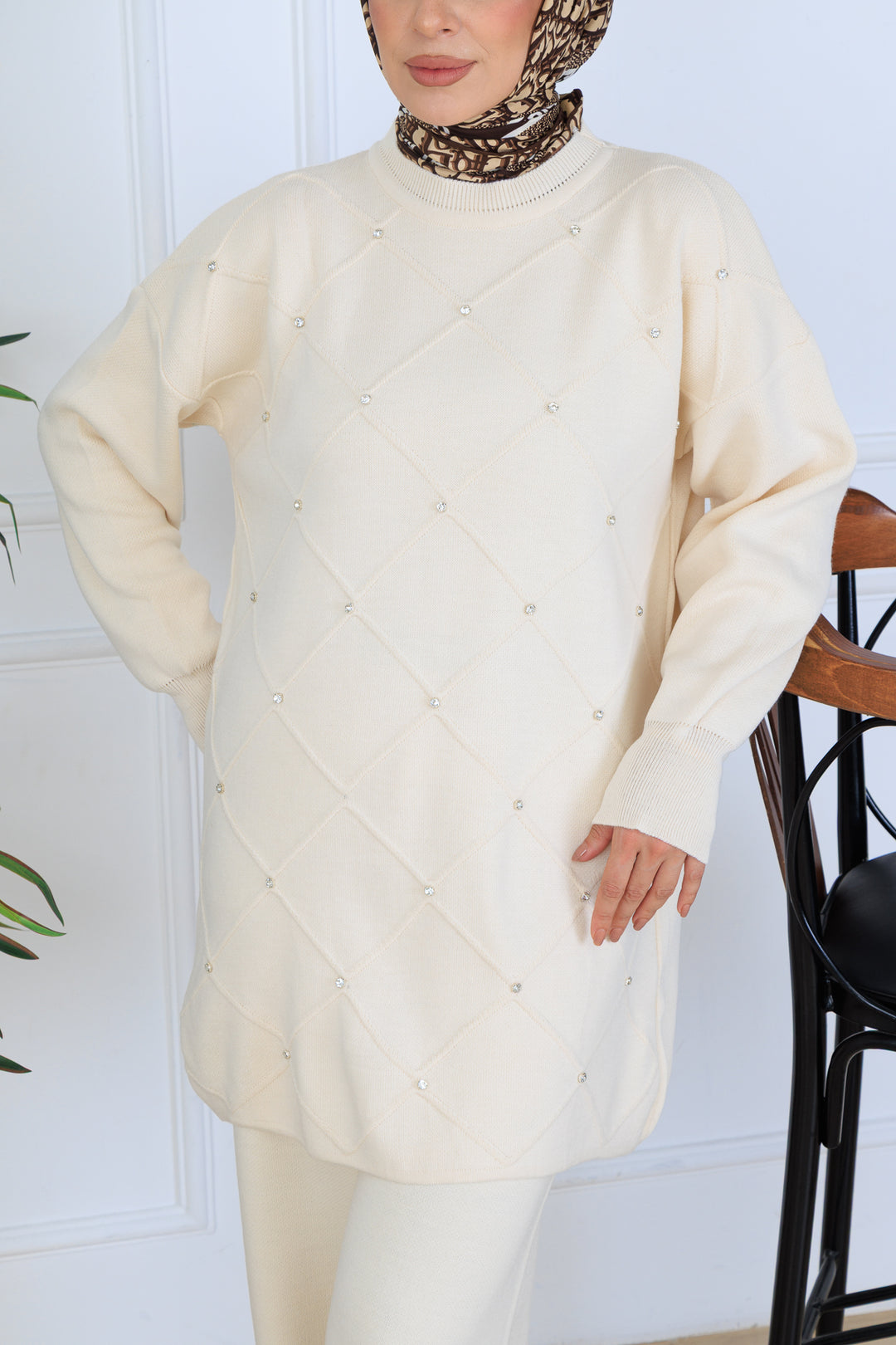 BNG Women Stone Embellished Knit Set N7067 Stone Color - Drummondville