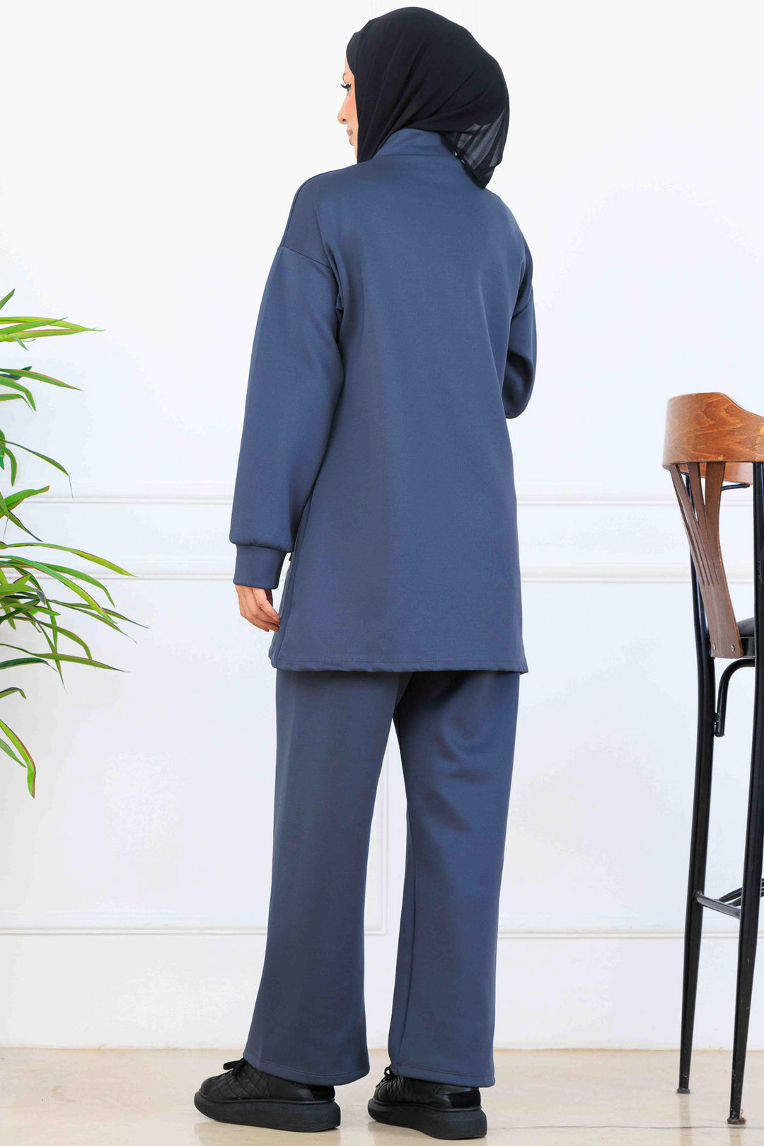 BNG Women Bead-Detailed Scuba Two-Piece Set N5334 Anthracite - Figueira da Foz