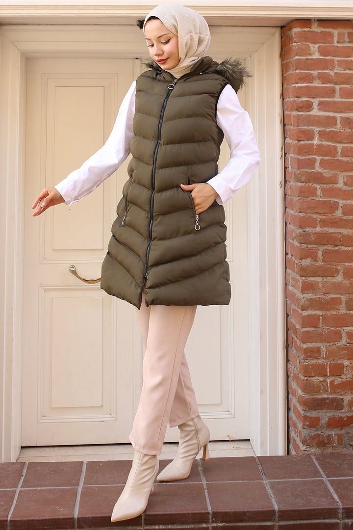BNG Women Hooded Fur-Lined Puffer Vest Khaki - Plant City