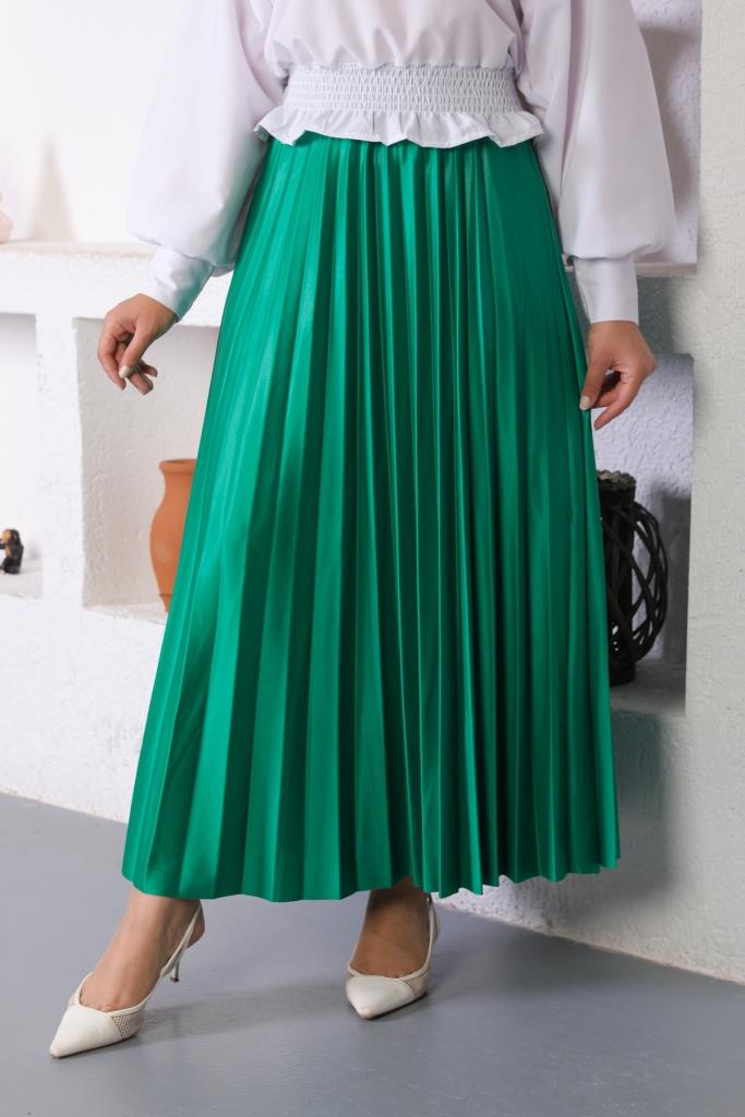 BNG Women Elastic Waist Pleated Hijab Skirt Emerald - Clermont