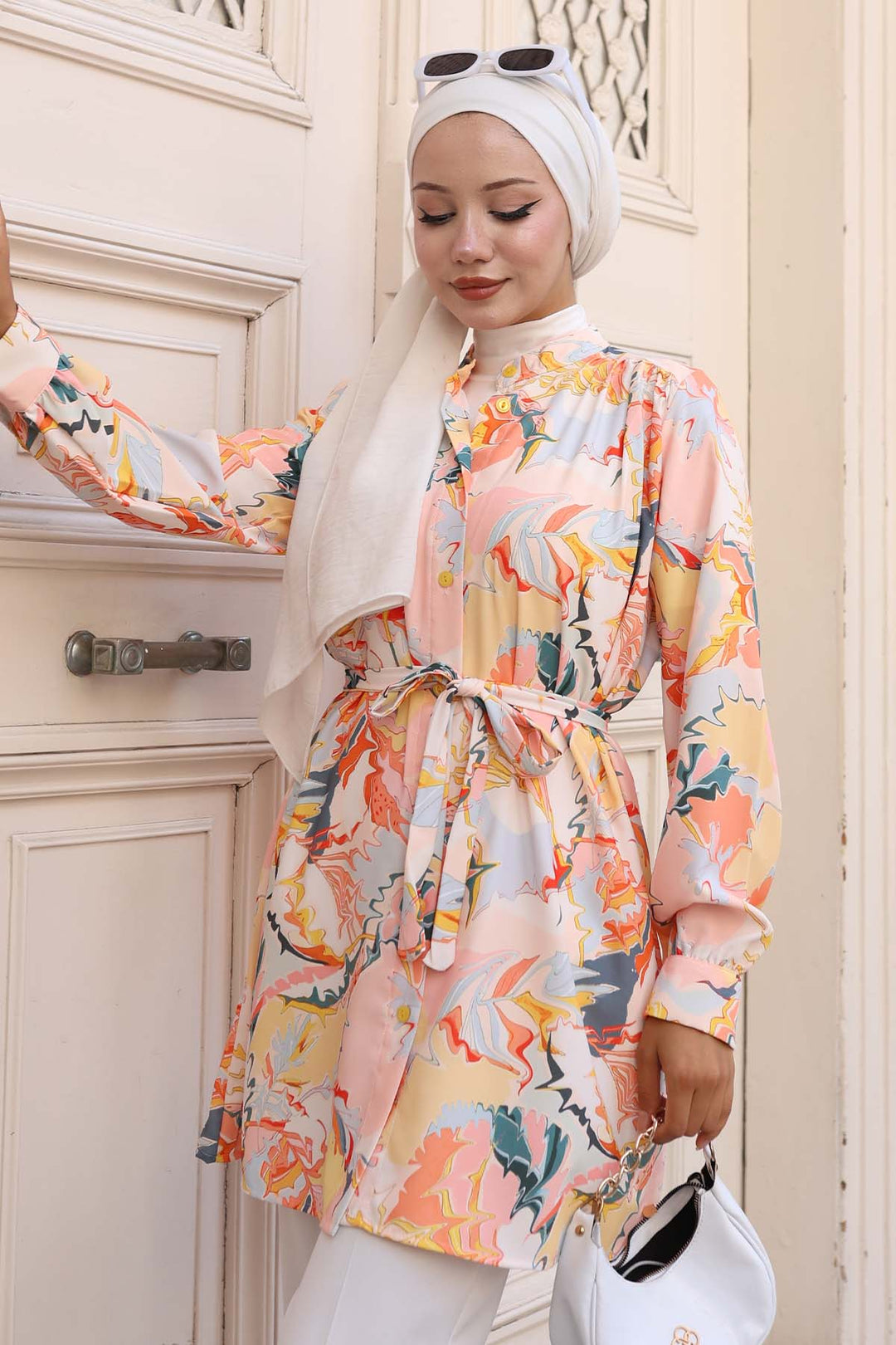 BNG Women Patterned Hijab Shirt Salmon 703 - Guacharachi