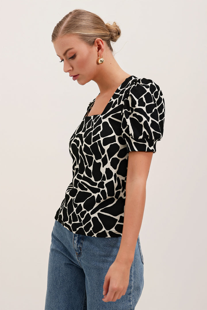 BGD Women Square Neck Knitted Blouse - Black - Avondale