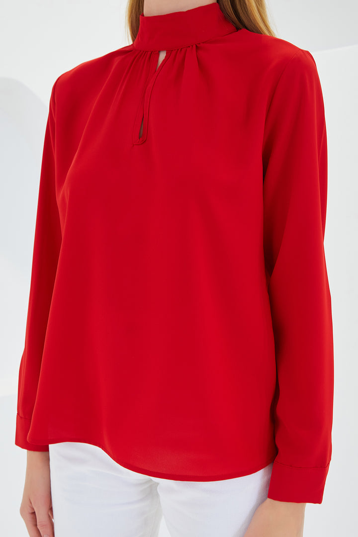 BGD Women Window Detailed Blouse - Red - Lowestoft