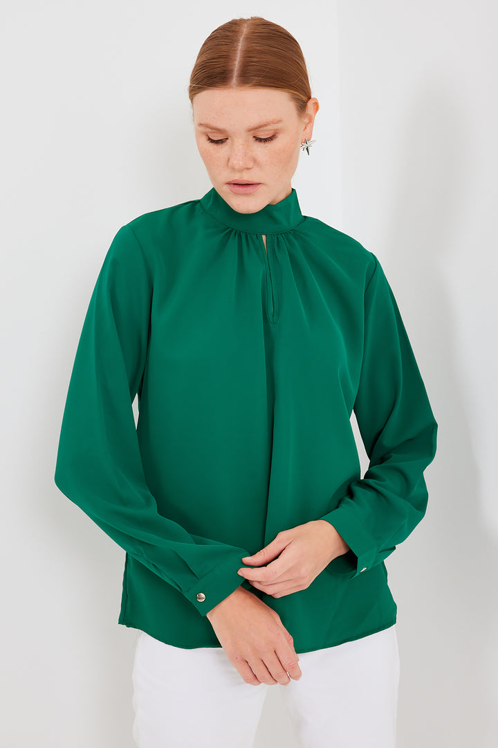 BGD Women Window Detailed Blouse - Emerald Green - Coimbra