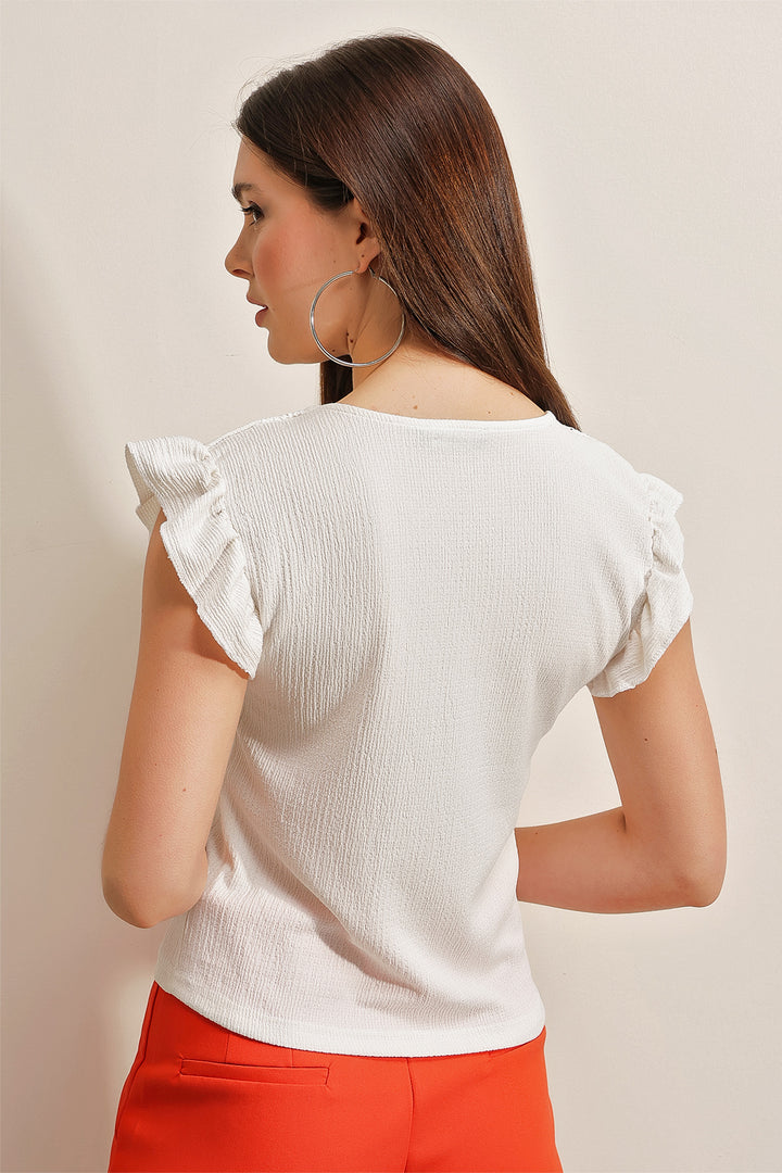 BGD Women V-Neck Knit Blouse - White - Bayonne