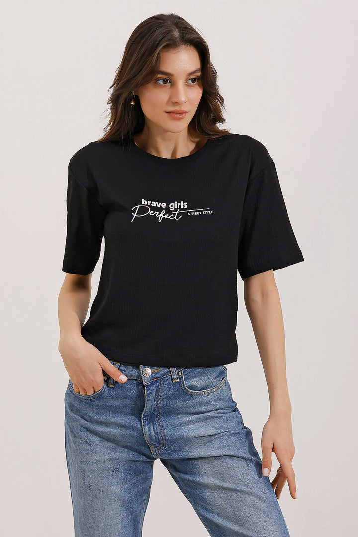 BGD Women Printed Oversized Knit T-shirt - Black - Lörrach