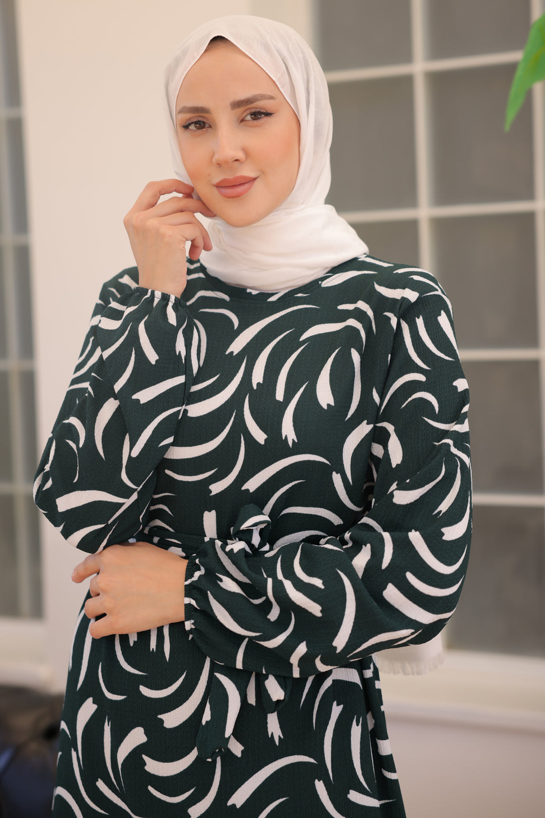 BNG فستان نسائي منقوش أخضر زمردي - كليرمون