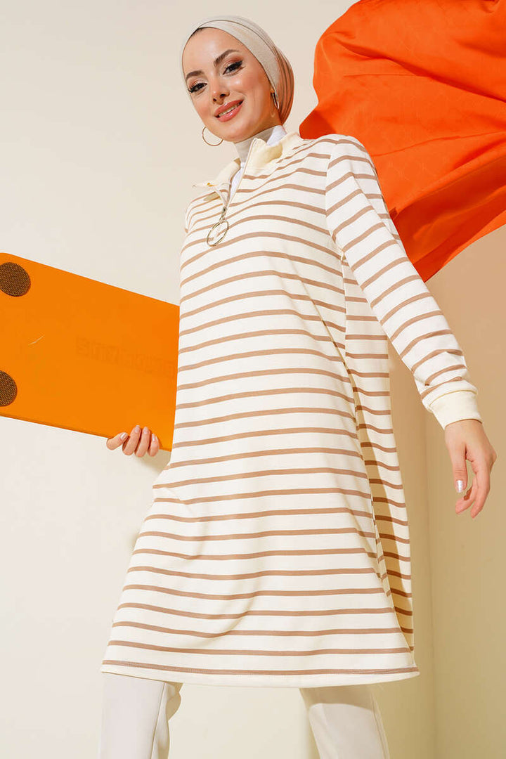 BNG Women V-neck Striped Tunic in Mink - Clermont