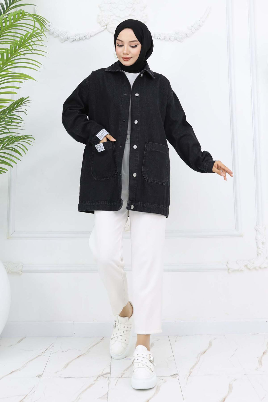 BNG Women Mobile Detailed Hijab Denim Jacket Black 702 - Marina di Carrara