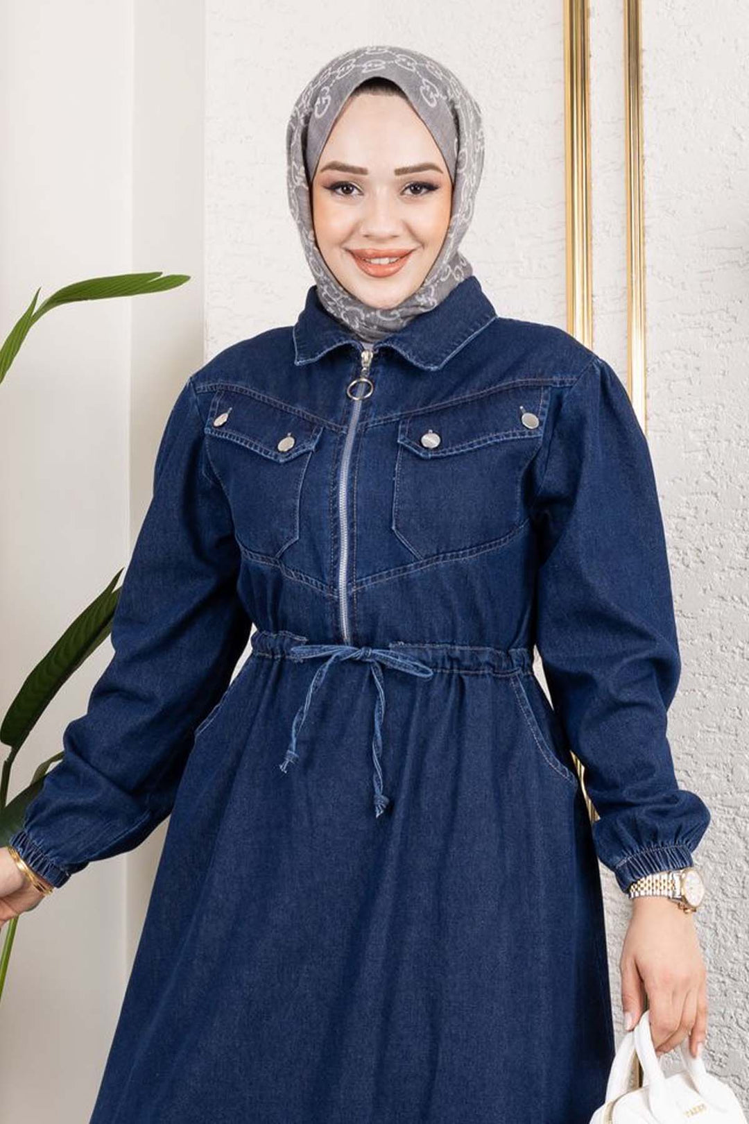 BNG Women Error: Server error: `POST https://api.openai.com/v1/chat/completions` resulted in a `503 Service Unavailable` response:
upstream connect error or disconnect/reset before headers. reset reason: connection termination
 - Ternopil