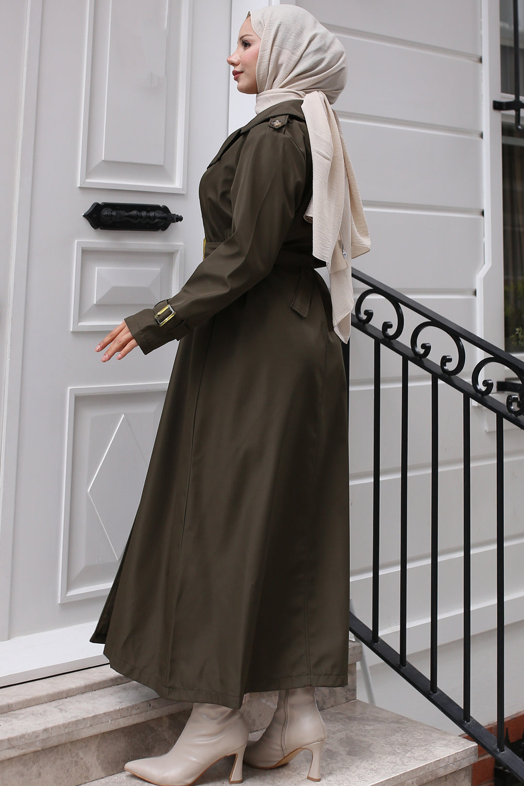 BNG Women Belted Hijab Trench Coat Khaki - San Felipe del Progreso