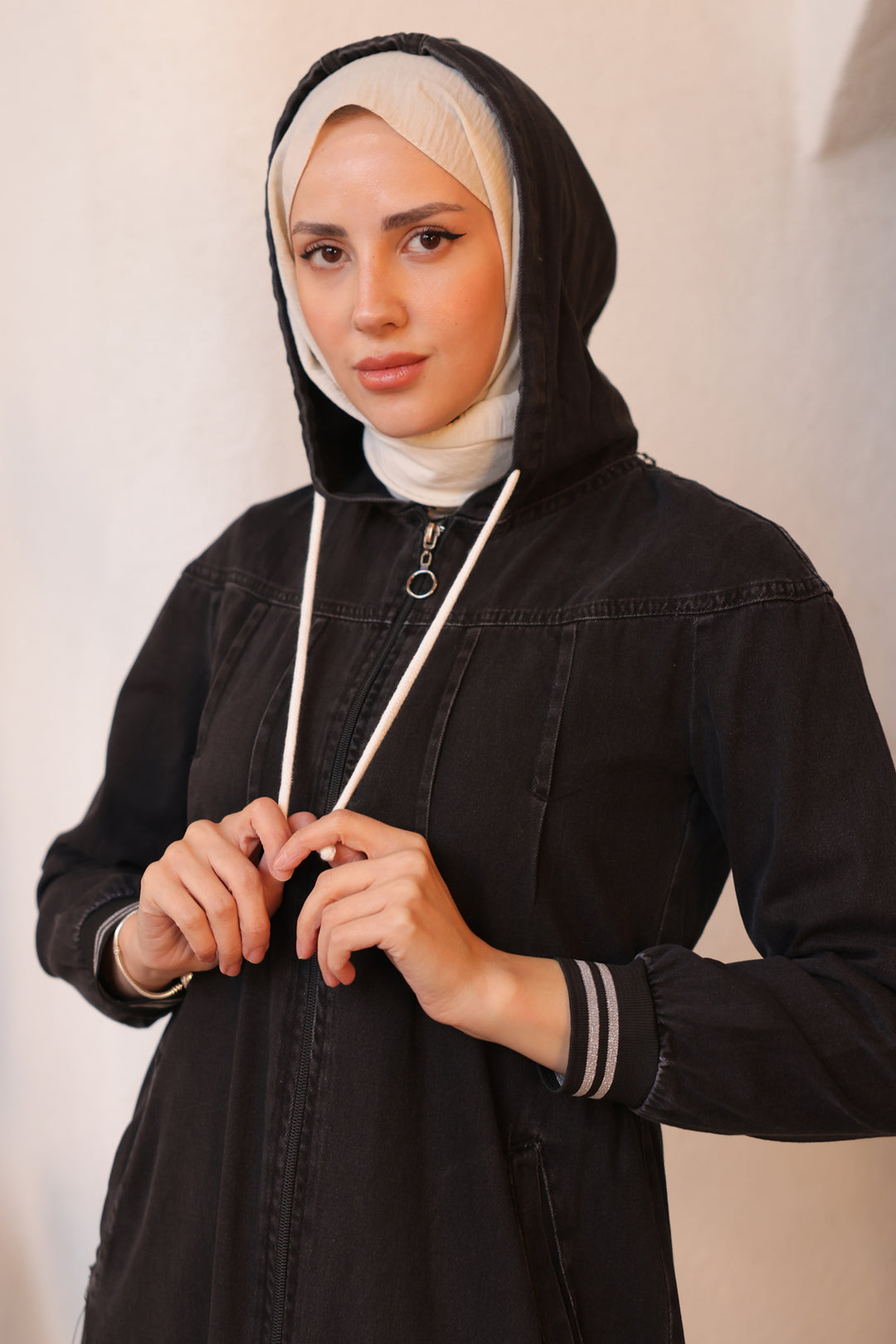 BNG Women Elastic Waist Sports Denim Cap Black - Clermont