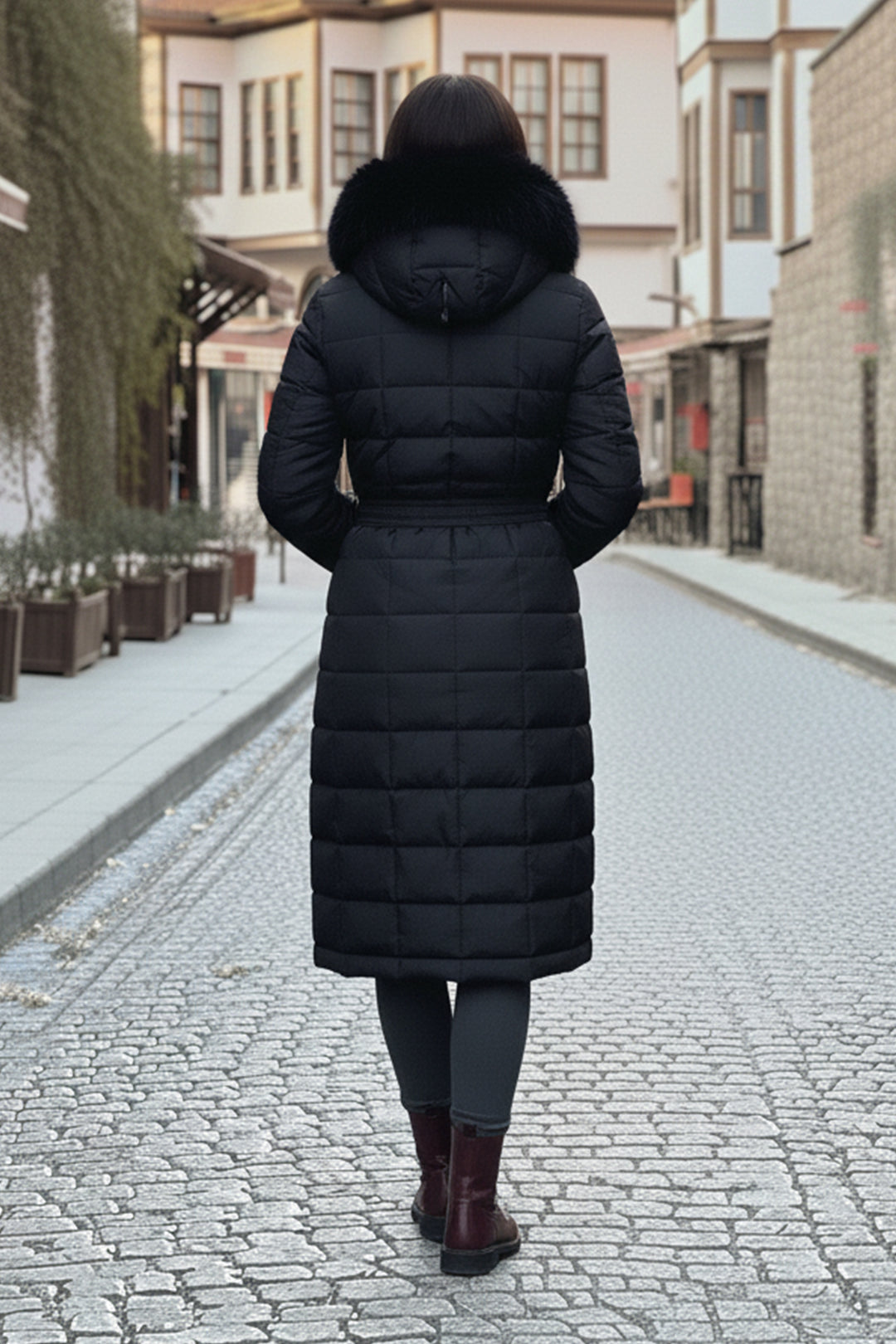 BNG Women Yakası Kürklü Kapitone Mont O2000 Siyah - San Ramon