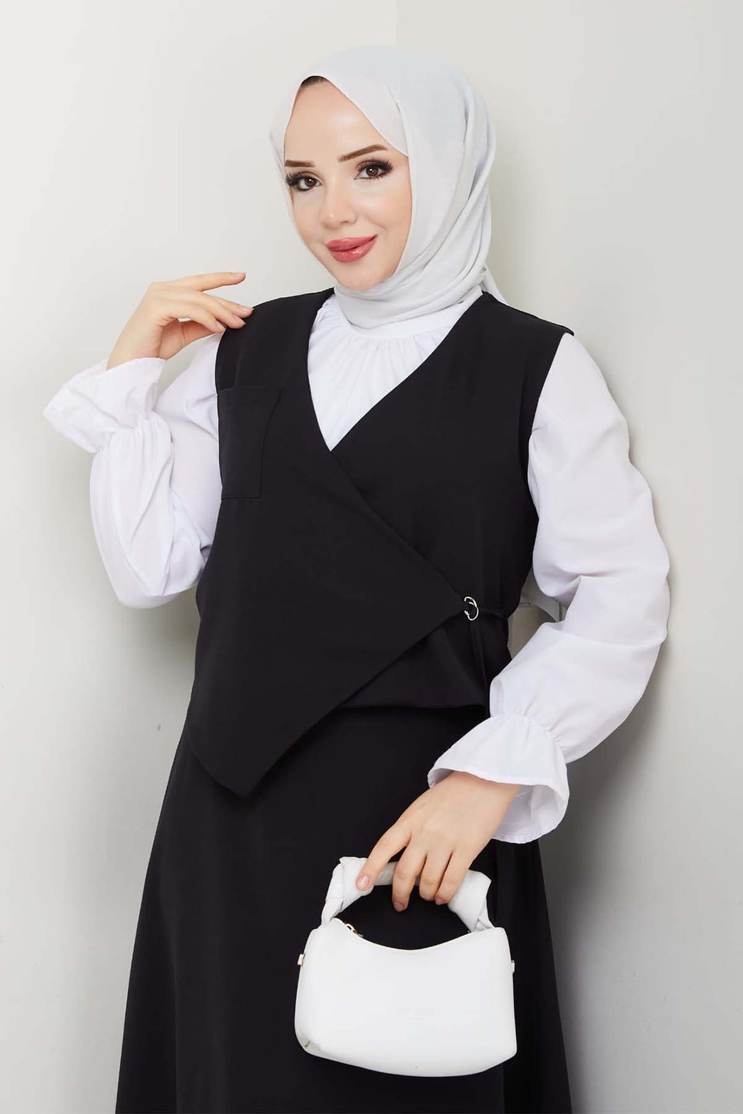 BNG Women Yandan Bağlamalı Yelekli Takım Siyah 4745 - Dublin