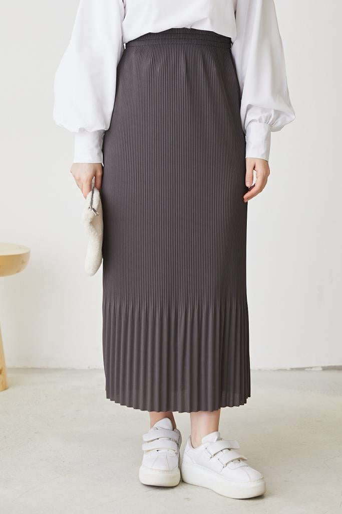 BNG Women - Pleated Hijab Skirt Anthracite - Clermont
