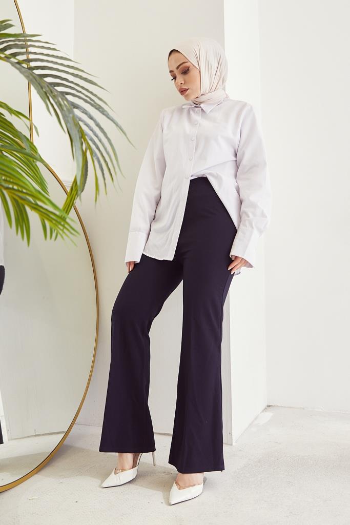 BNG Women Navy Blue Wide Leg Fabric Pants - Clermont