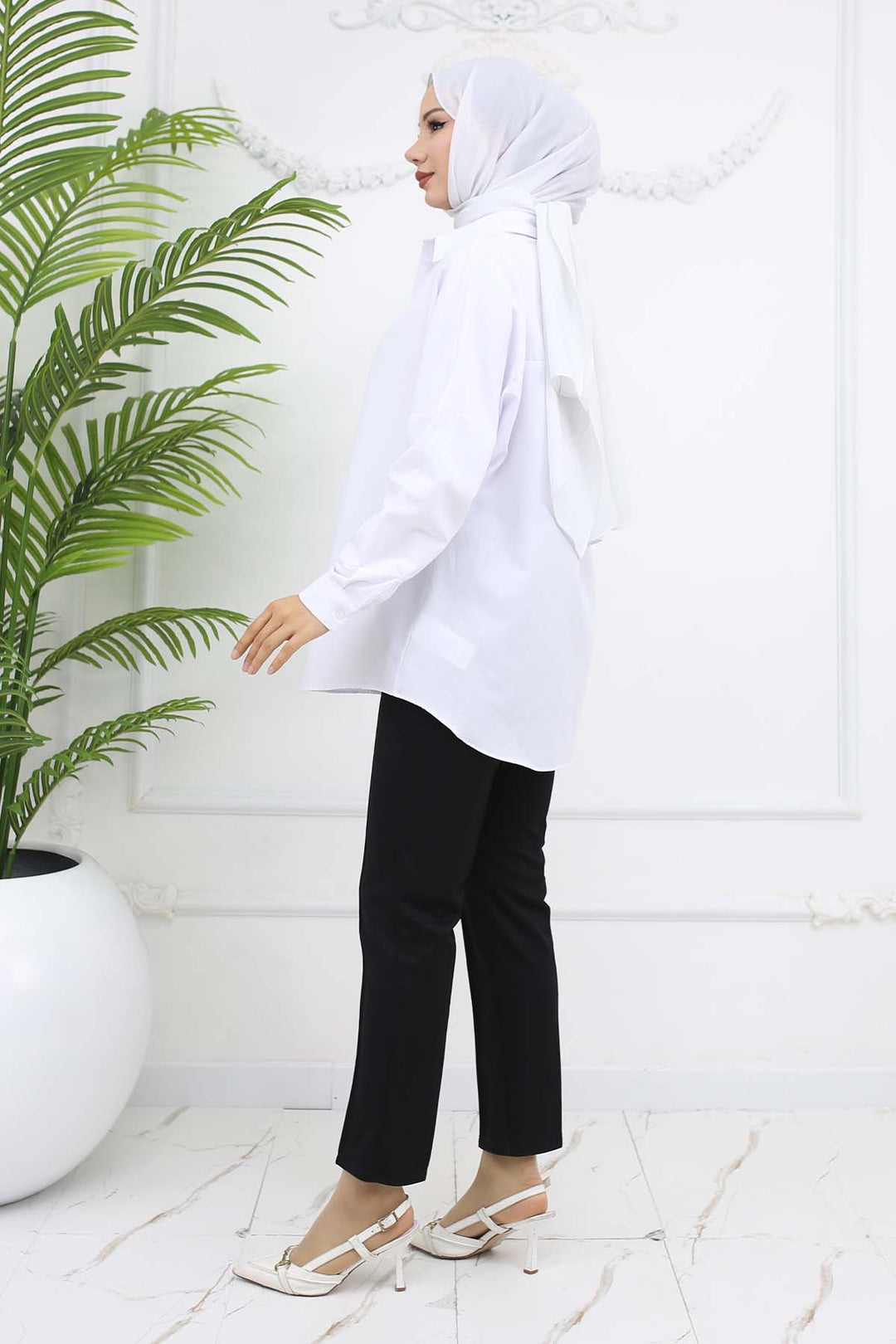 BNG Women Double Button Detailed Carrot Pants with Pockets Black 3045 - Amarillo