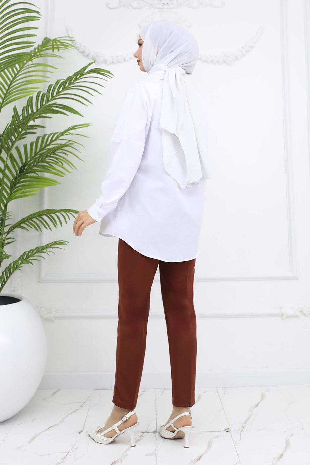 BNG Women Double Button Detailed Carrot Pants with Pockets Tab 3045 - Oleiros