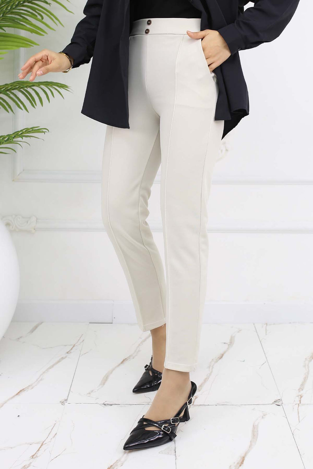 BNG Women Double Button Detailed Carrot Pants with Pockets Stone Color 3045 - Tübingen