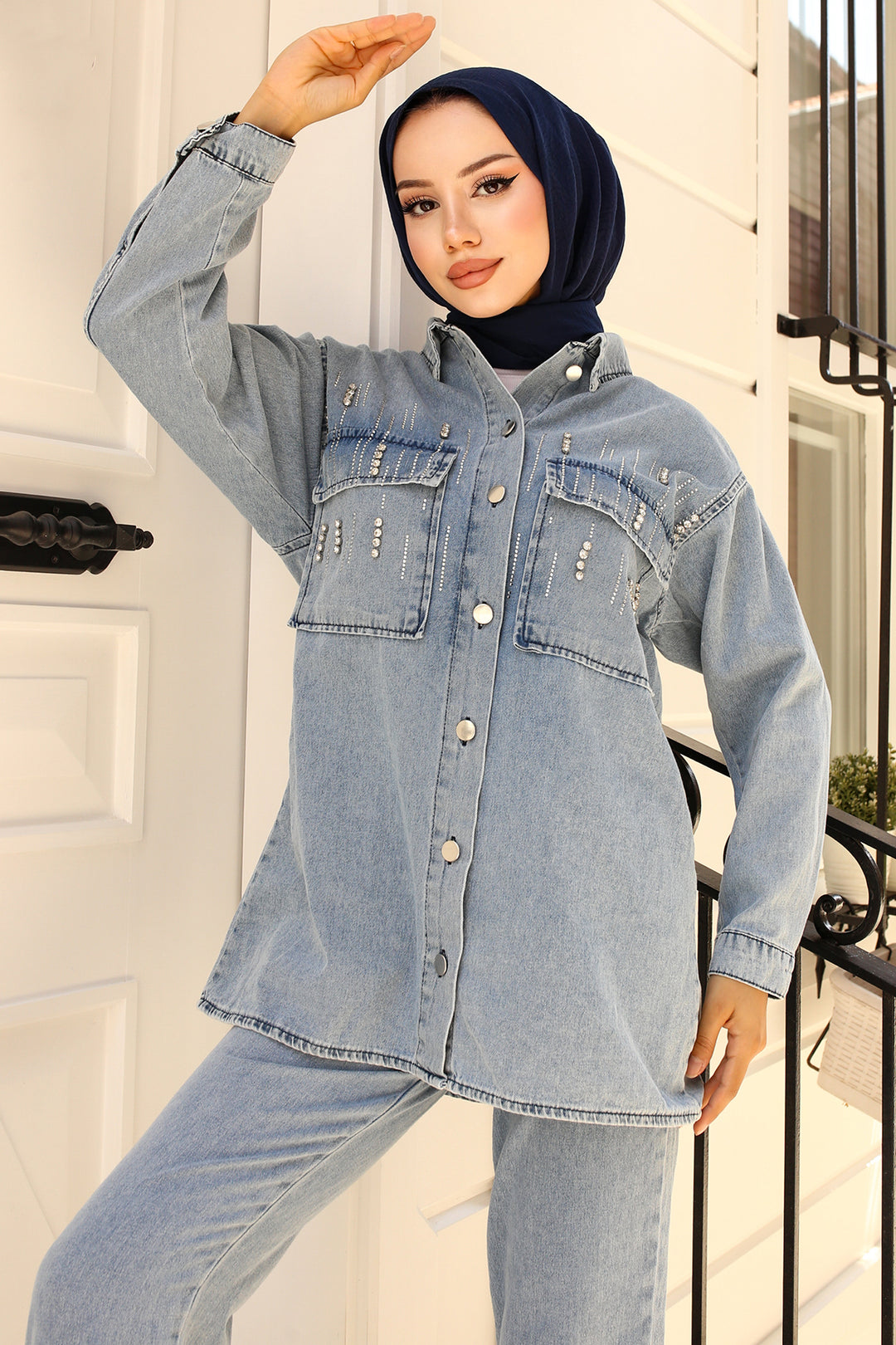 BNG Women Stone-Detailed Denim Suit Blue - Clermont