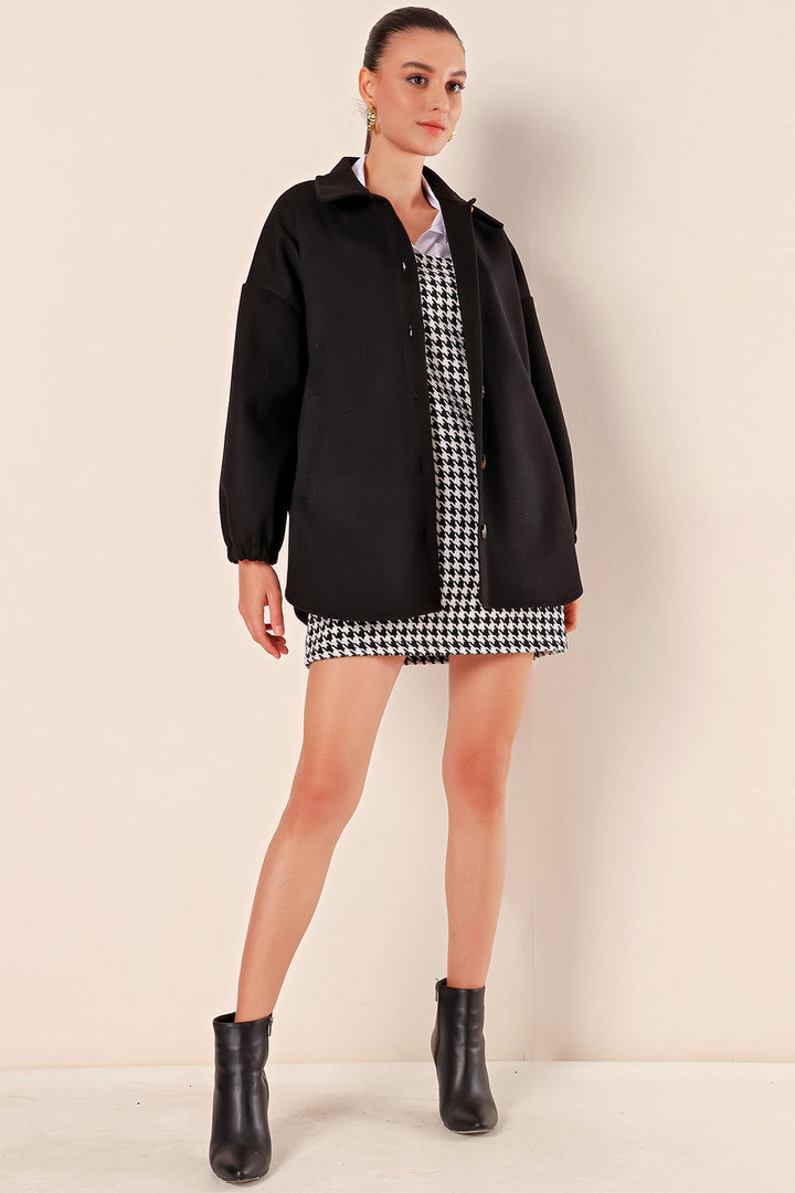 BGD Women Pocket Oversized Shirt - Black - Chelles