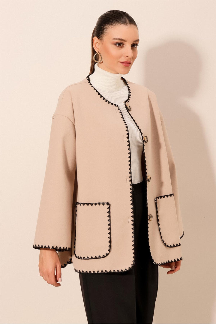 BGD Women Boyfriend Embroidered Coat - Beige - Kirchheim unter Teck