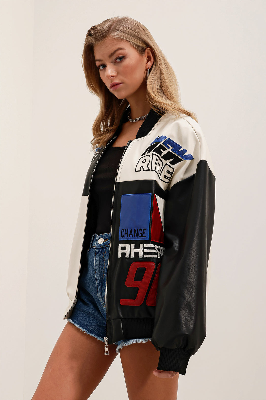BGD Women Printed Faux Leather Bomber Jacket - Dark Black - Petatlán