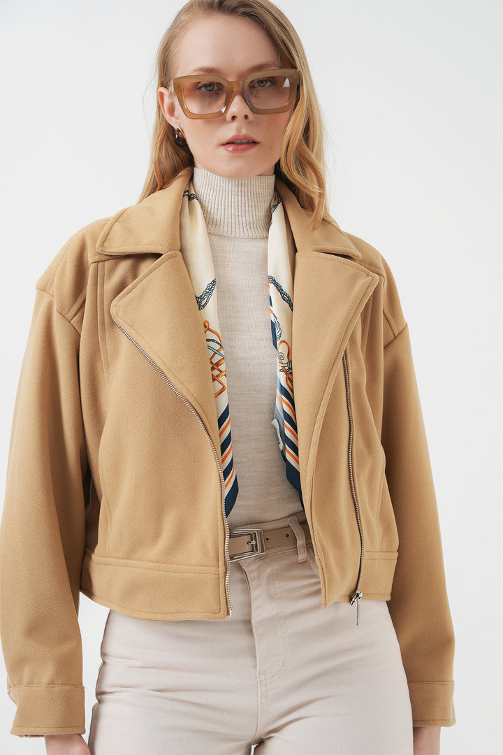 BGD Women Women's Short Woolen Jacket - Biscuit - Bistriţa