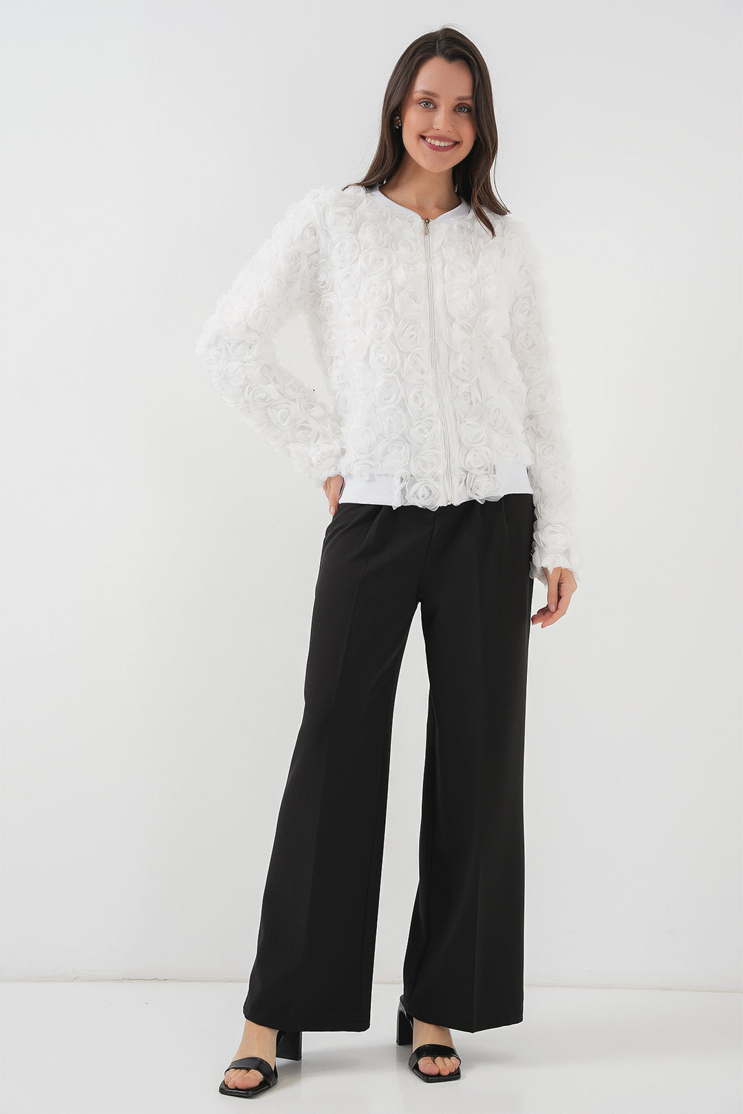 BGD Women Rose Jacket - White - Owasso