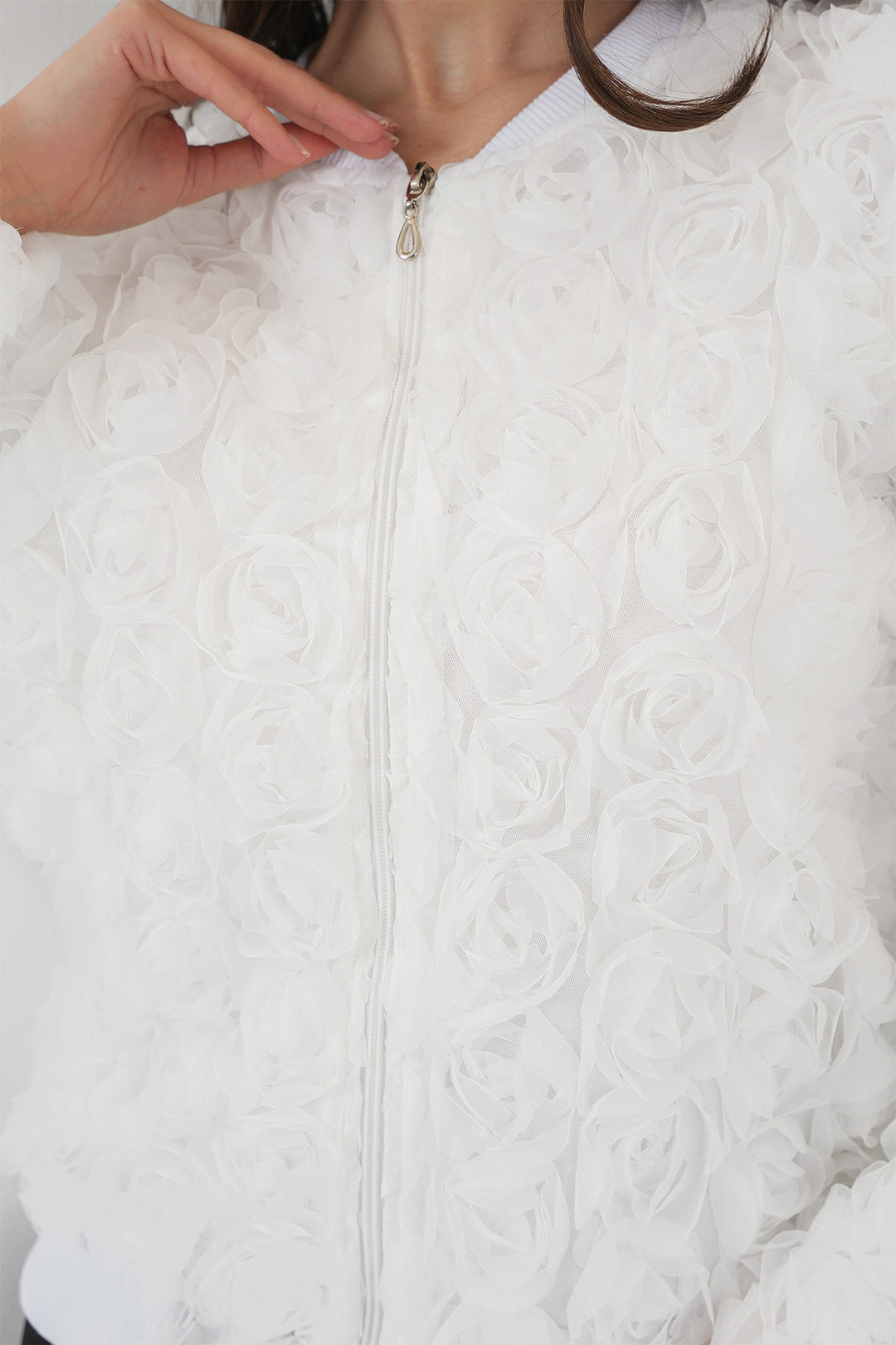 BGD Women Rose Jacket - White - Owasso
