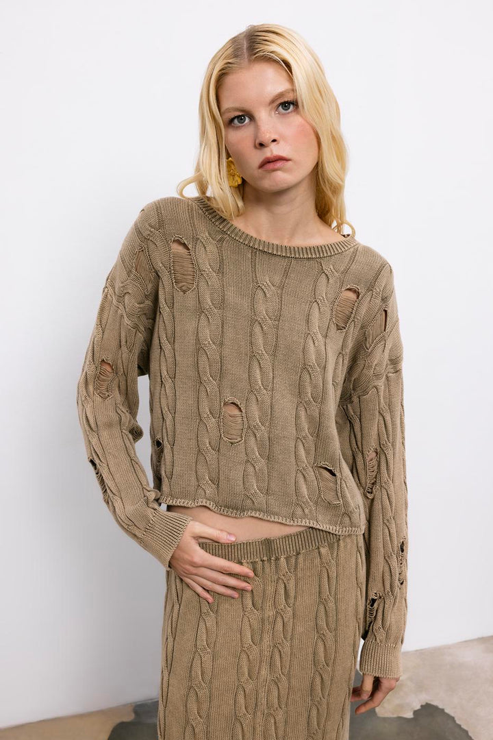 BSL Women 100% Cotton Frayed Braided Sweater - Casalecchio di Reno