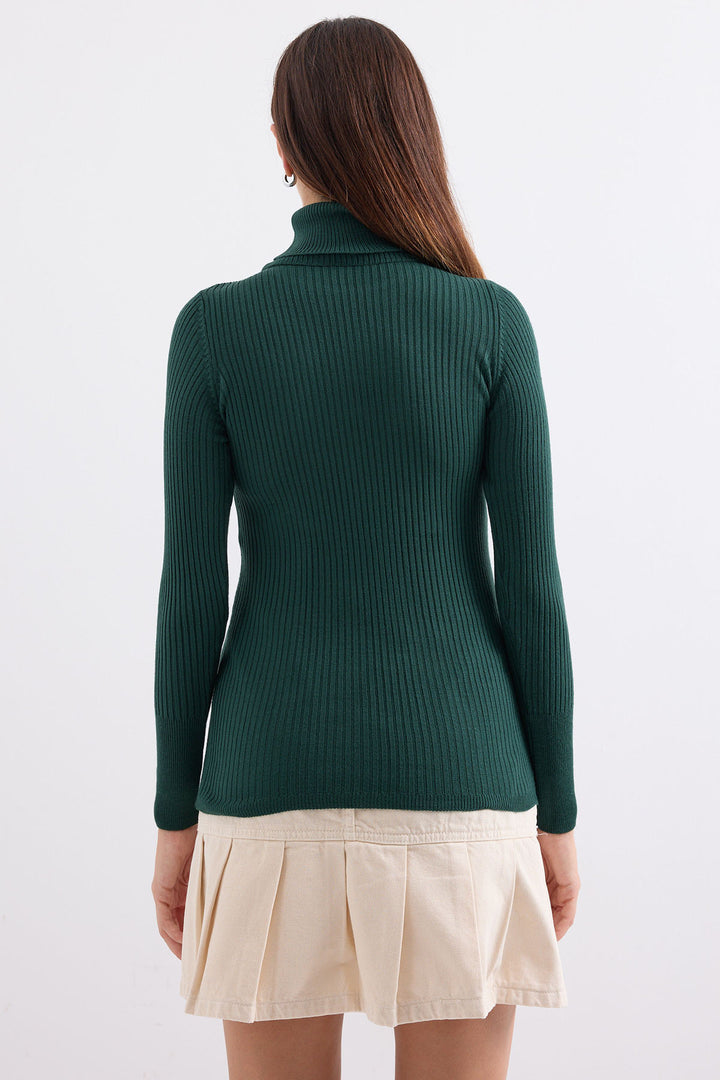 BGD Women Fisherman Collar Sweater - Emerald Green - Avondale