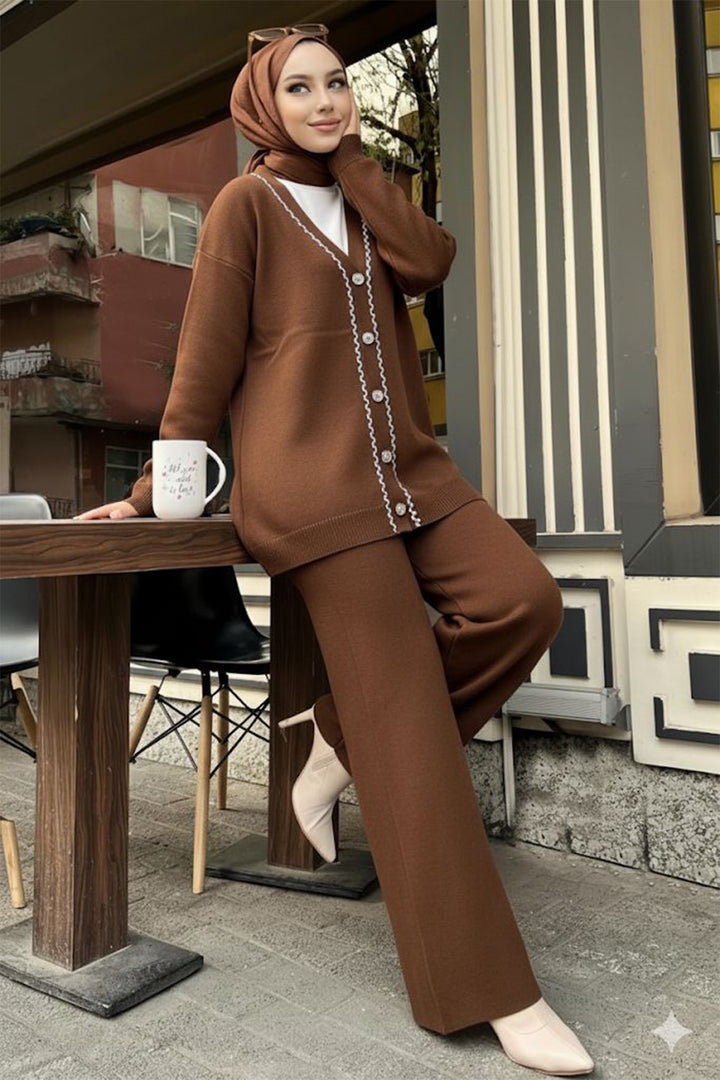 BNG Women Şerit Detaylı Triko Ceket Takım H25302 Kahverengi - Baia Mare