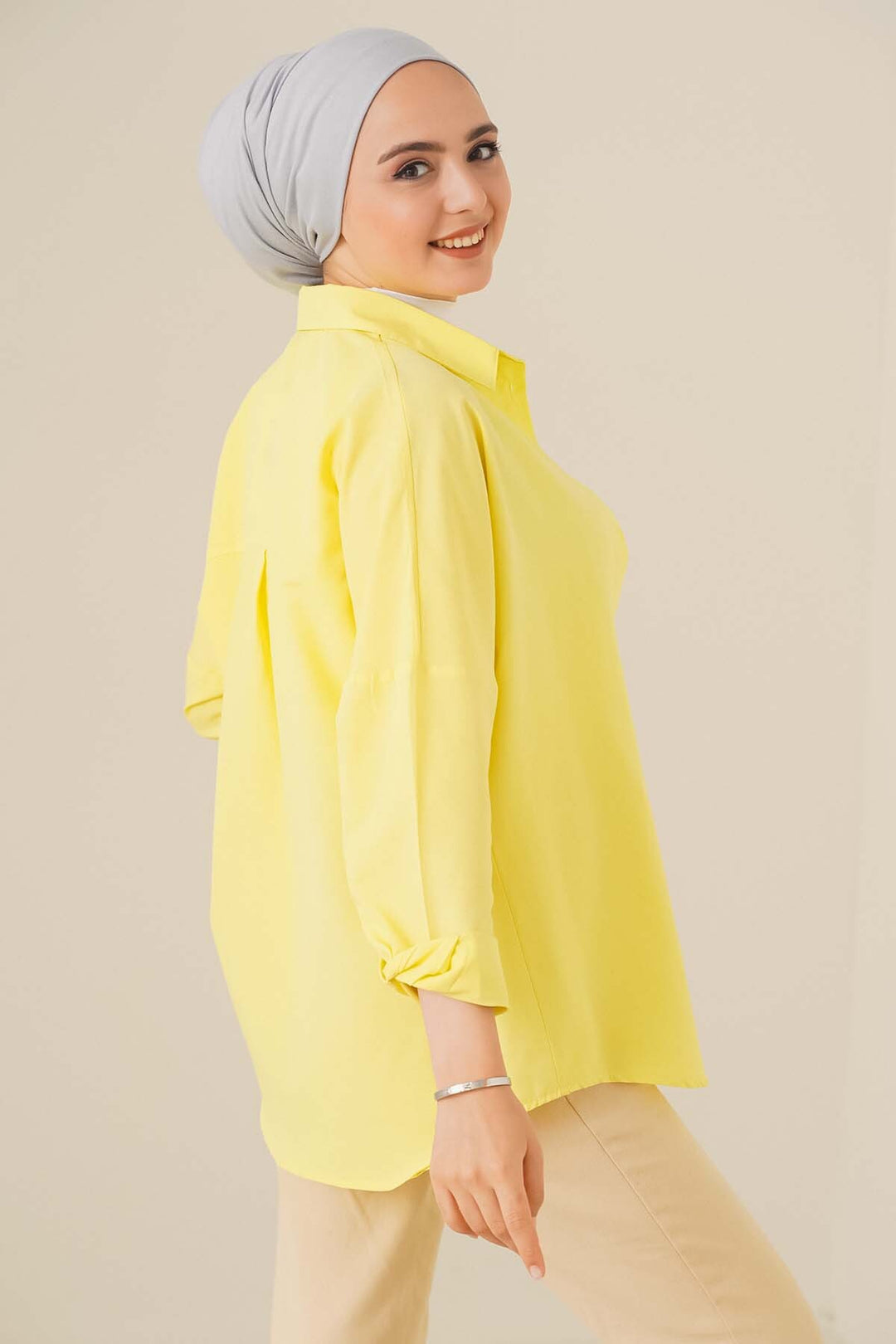 BGD Women Oversize Basic Hijab Shirt - Yellow - Plauen