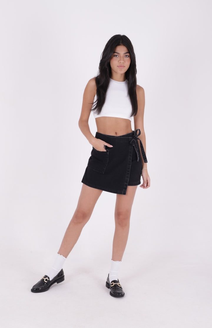 XLJ Square Pocket and Tie Detailed Short Denim Skirt - Aveiro