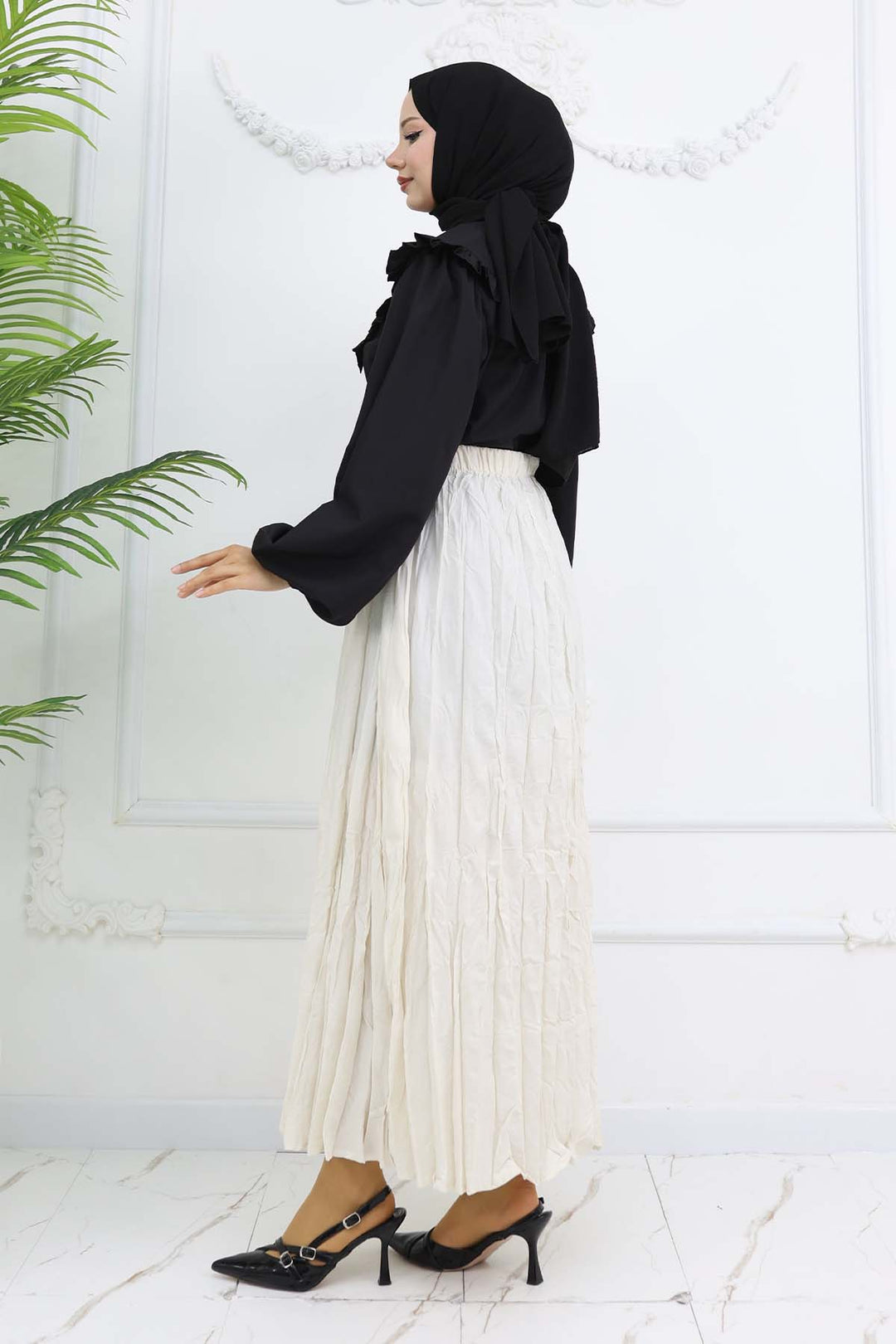 BNG Women Elastic Waist Pleated Skirt Stone Color 3435 - Cagliari