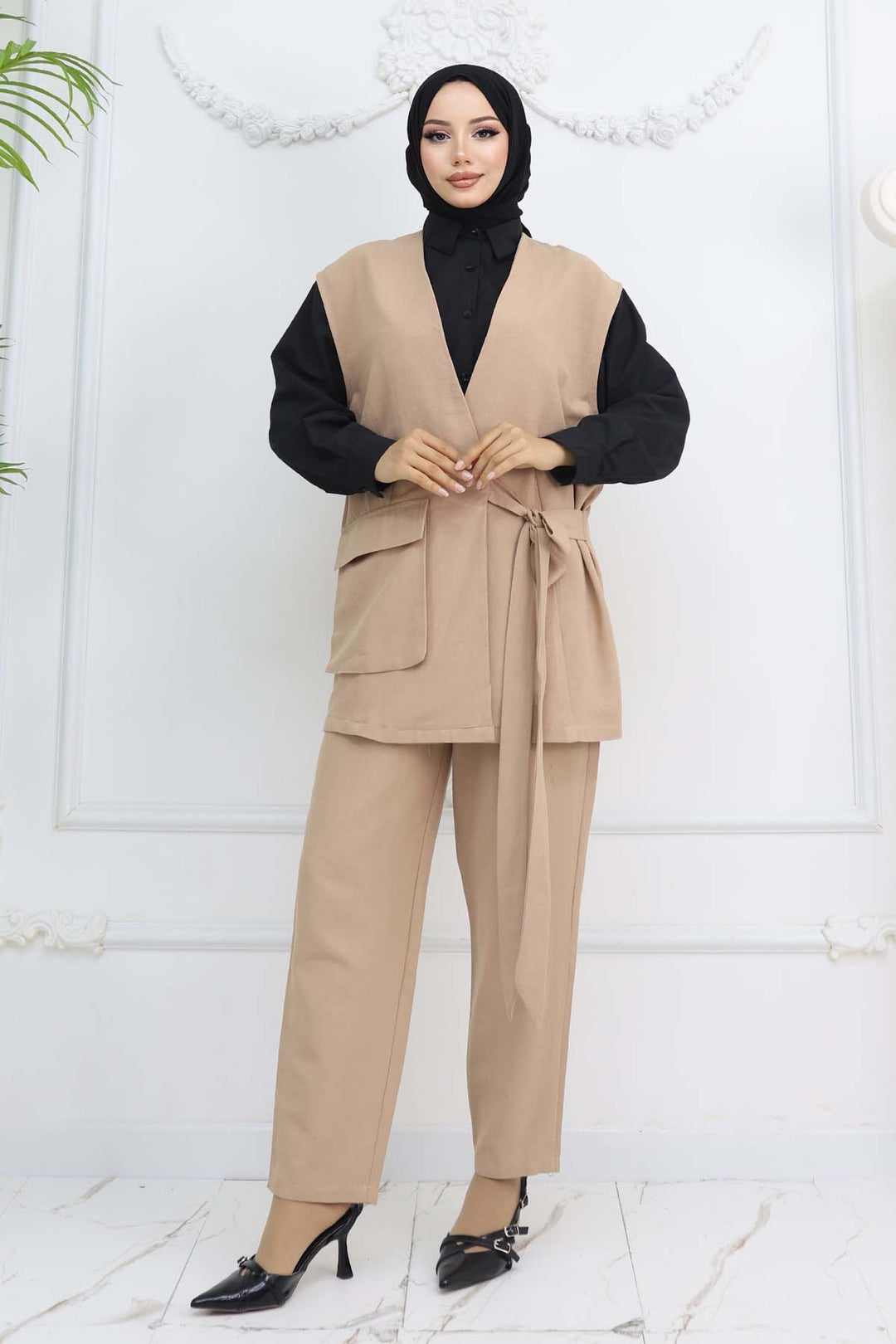BNG Women Vest and Pants Suit Beige 2243 - Bryan