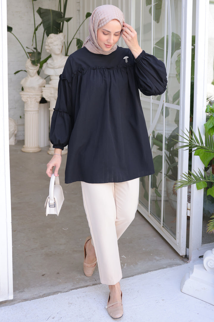 BNG Women Black Ruffled Shirt with Detailed Brooch - Clermont