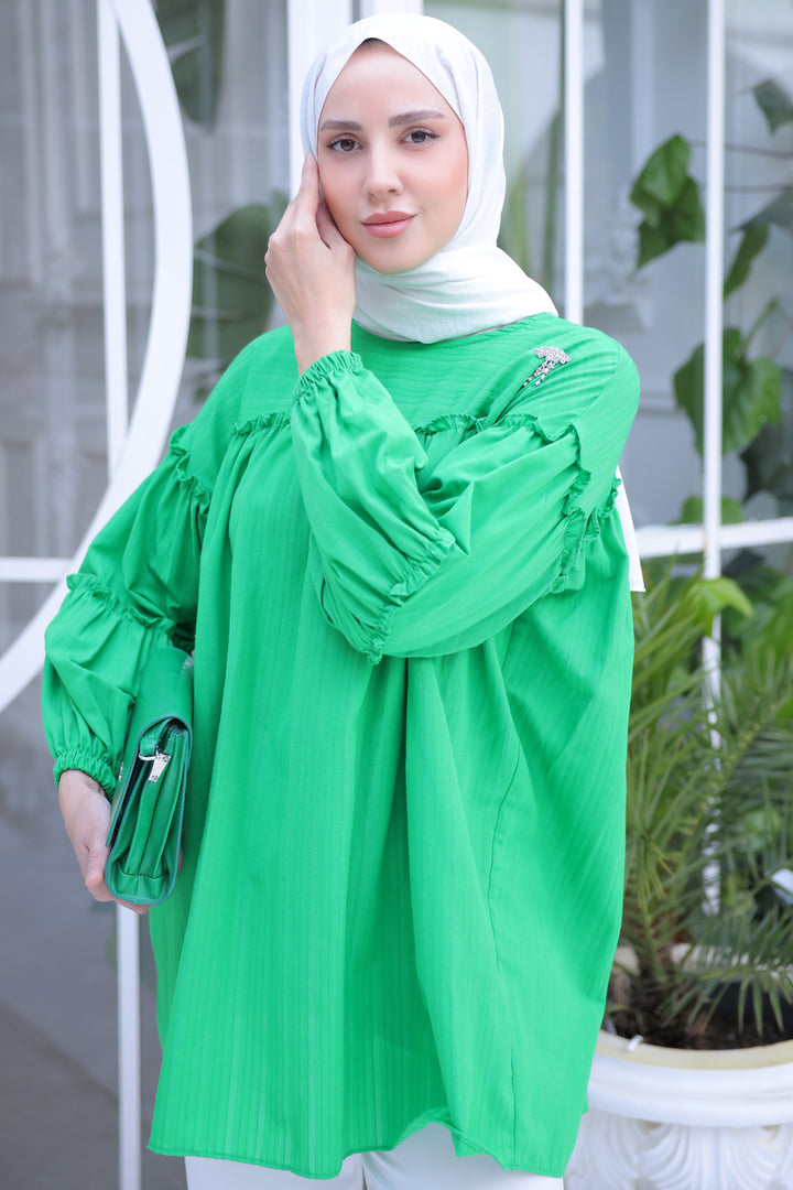 BNG Women Brooch Detailed Ruffled Shirt Emerald Green - Clermont