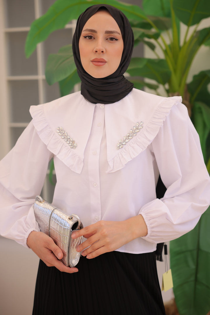 BNG قميص نسائي قصير بياقة مفصلة باللون الأبيض - كليرمون